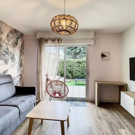 Cosy Du Parc Apartment Royan
